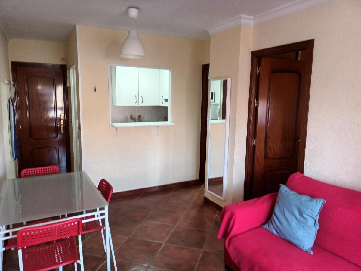 Apartamentos Vialia Sol Y Playa 马拉加 外观 照片
